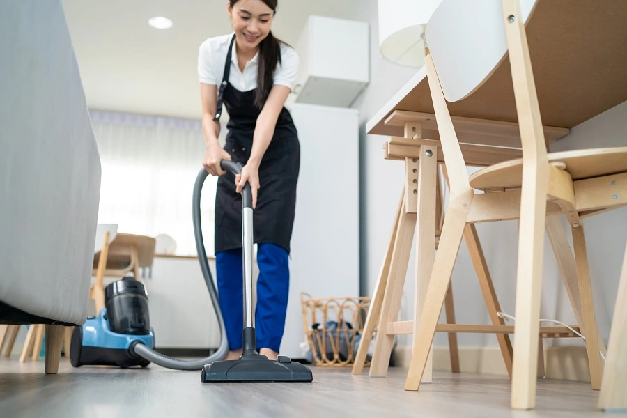 maids-house-cleaning-services-standard-clean-vacuum